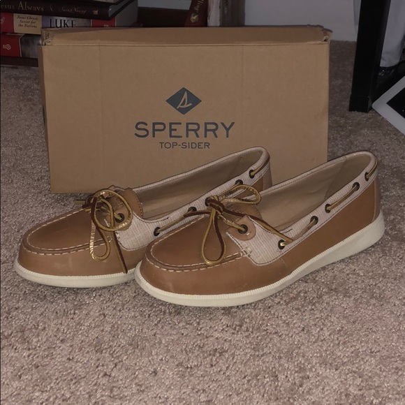 Shoes - Picture 1 of 1